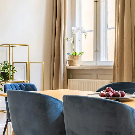 Sanders Tivoli 2 - Spacious 3 Bedroom Near Tivoli