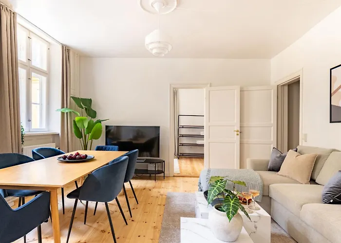 Appartement Tivoli 2 - Spacious 3 Bedroom Near Tivoli