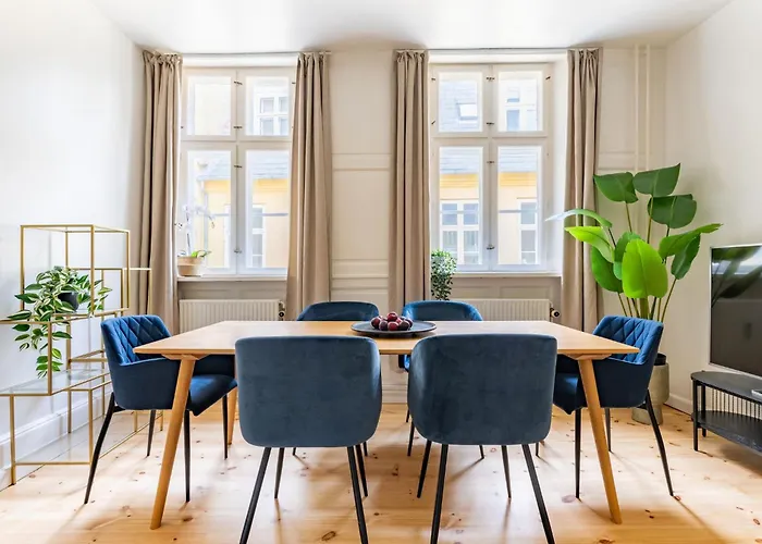 Tivoli 2 - Spacious 3 Bedroom Near Tivoli