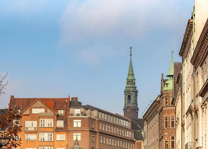 Tivoli 2 - Spacious 3 Bedroom Near Tivoli * Copenhagen