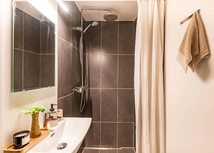 Tivoli 2 - Spacious 3 Bedroom Near Tivoli