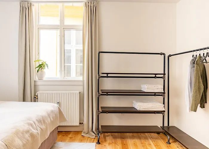 Apartment Tivoli 2 - Spacious 3 Bedroom Near Tivoli